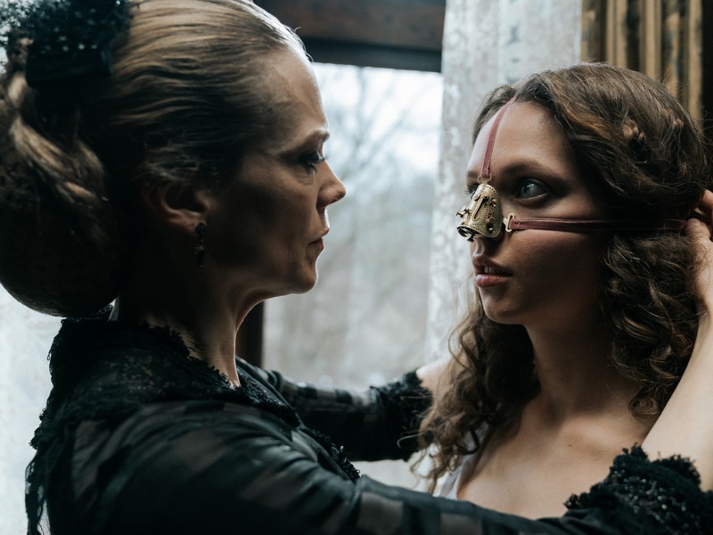 Slika - Grozna polusestra