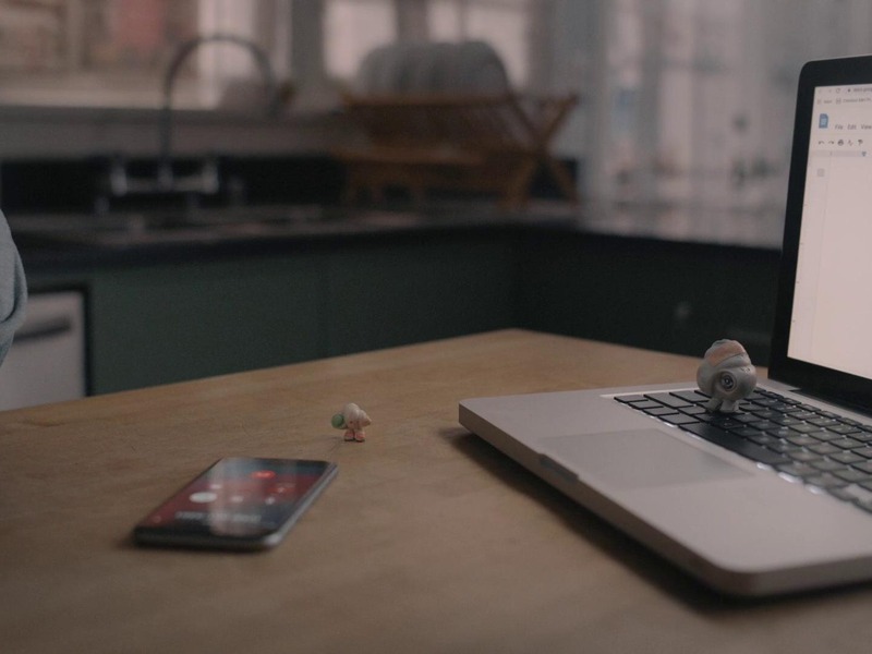 Slika - Marcel, školjkica u cipelama